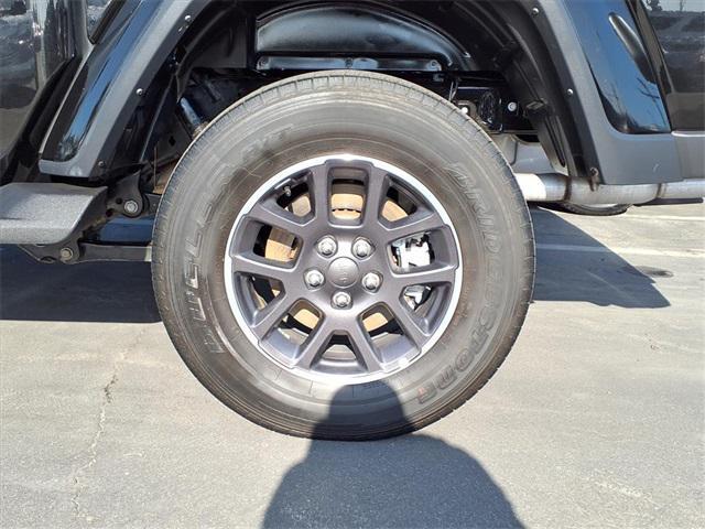 used 2023 Jeep Gladiator car, priced at $32,874