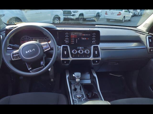 used 2023 Kia Sorento car, priced at $25,215