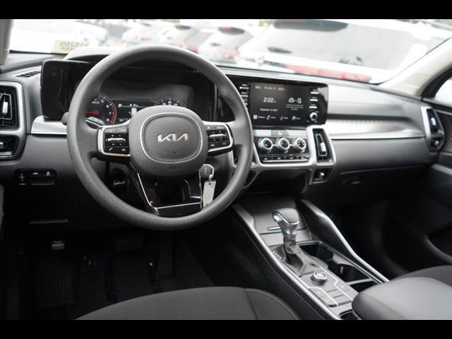 used 2023 Kia Sorento car, priced at $22,352