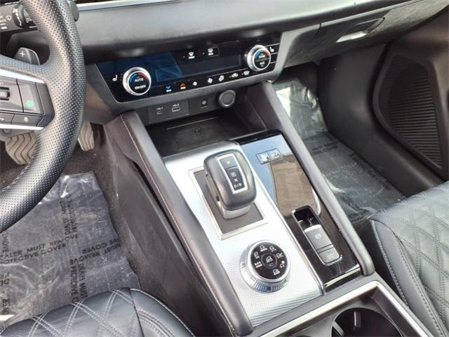 used 2023 Mitsubishi Outlander PHEV car, priced at $29,995