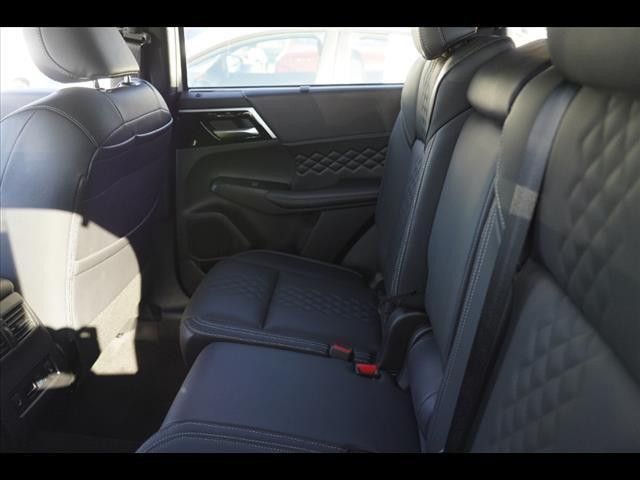 used 2024 Mitsubishi Outlander car, priced at $31,202