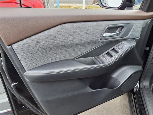 used 2023 Nissan Rogue car, priced at $19,298