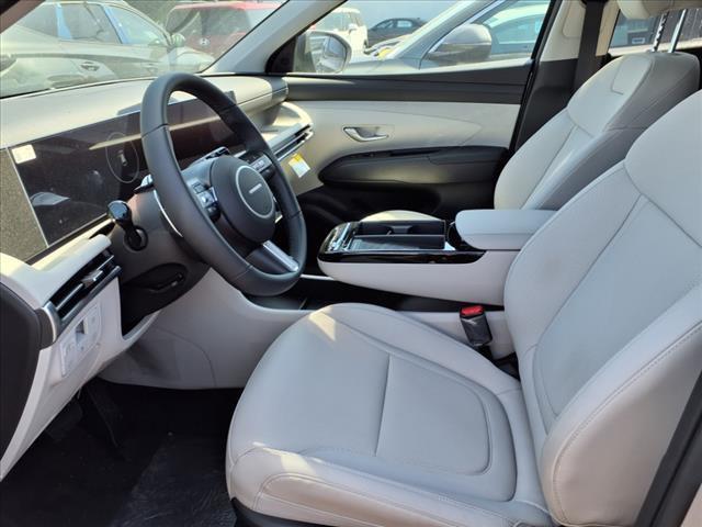 new 2025 Hyundai TUCSON Hybrid car, priced at $37,070