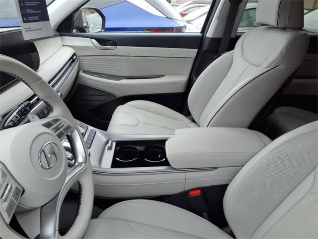 used 2024 Hyundai Palisade car, priced at $42,073