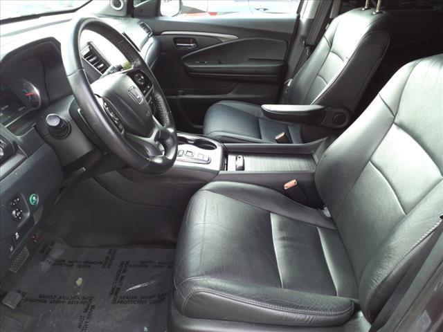 used 2021 Honda Pilot car, priced at $25,396