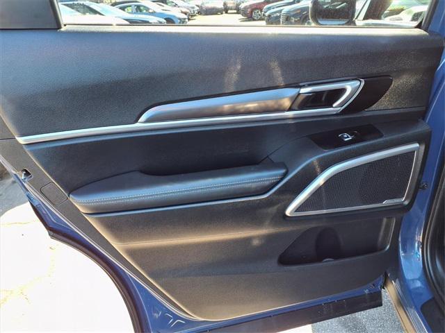 used 2025 Kia Telluride car, priced at $38,989