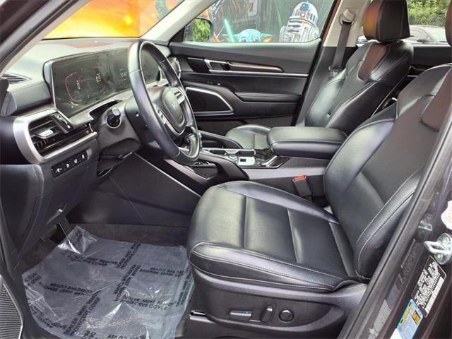 used 2025 Kia Telluride car, priced at $36,550