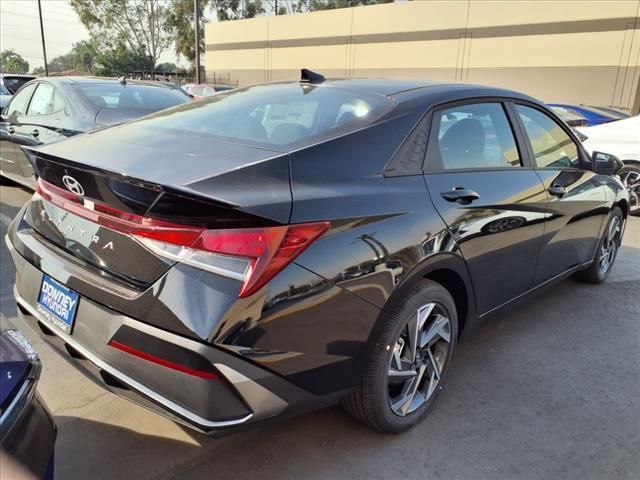 new 2025 Hyundai Elantra car, priced at $23,300