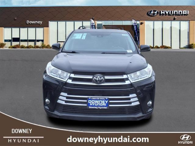 used 2019 Toyota Highlander car, priced at $23,900