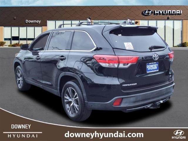 used 2019 Toyota Highlander car, priced at $23,900