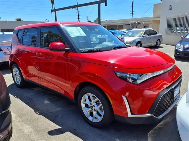 used 2023 Kia Soul car, priced at $17,827