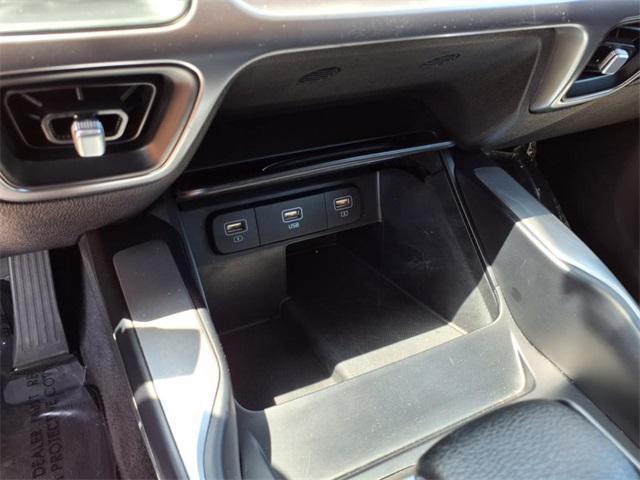 used 2023 Kia Sorento car, priced at $22,879