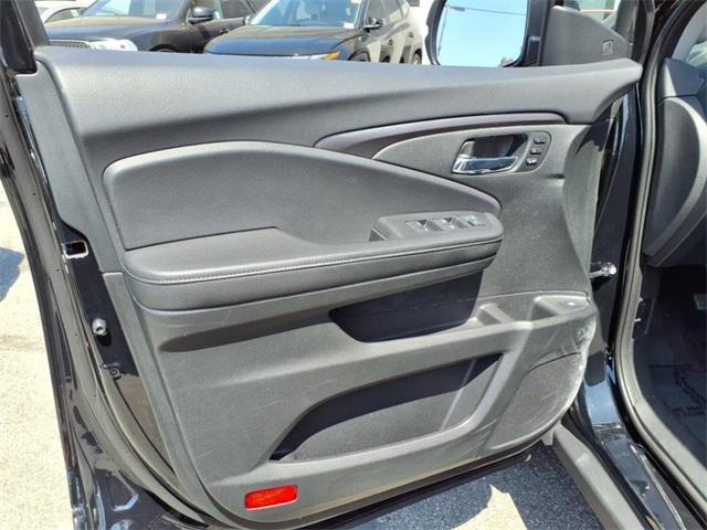 used 2024 Honda Ridgeline car, priced at $34,227