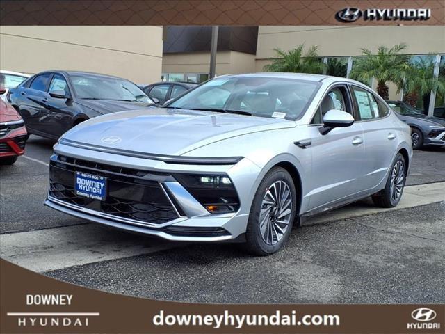new 2025 Hyundai Sonata Hybrid car, priced at $31,970