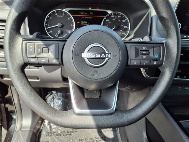 used 2023 Nissan Rogue car, priced at $18,902