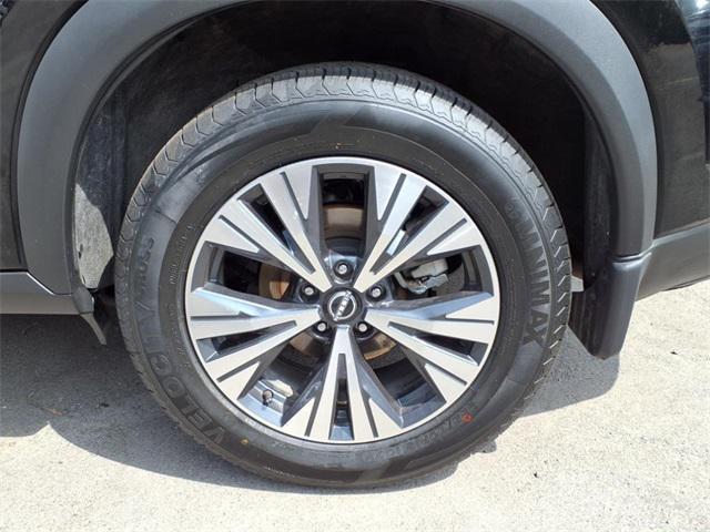 used 2023 Nissan Rogue car, priced at $18,902