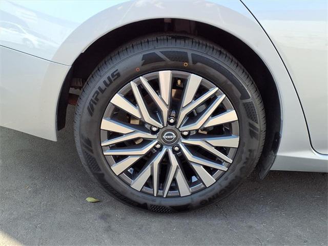used 2023 Nissan Altima car, priced at $19,426