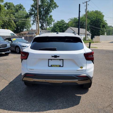 used 2025 Chevrolet Trax car, priced at $18,495