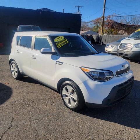 used 2016 Kia Soul car, priced at $6,495