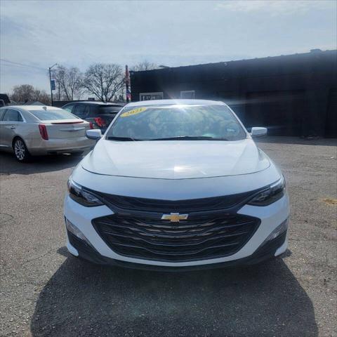 used 2021 Chevrolet Malibu car, priced at $13,995