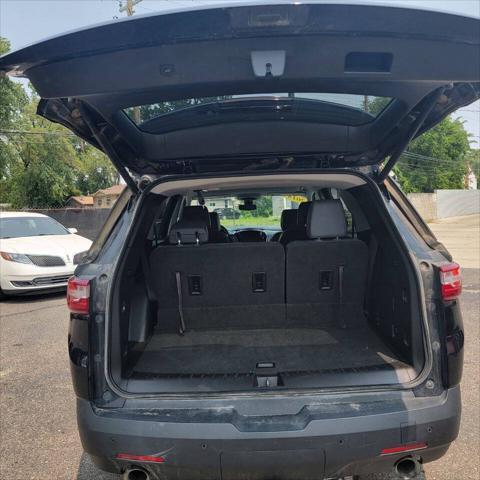 used 2018 Chevrolet Traverse car, priced at $12,995