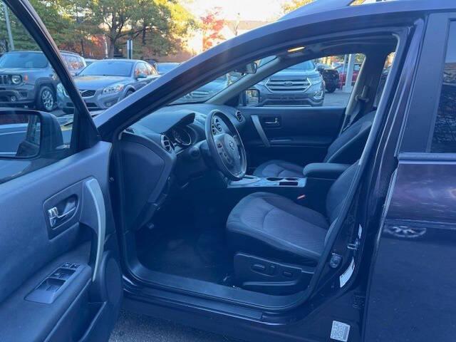 used 2013 Nissan Rogue car, priced at $5,981