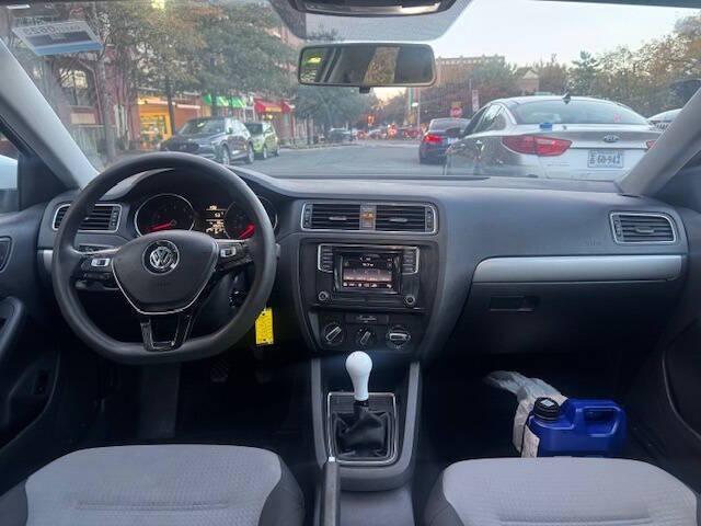 used 2017 Volkswagen Jetta car, priced at $6,981