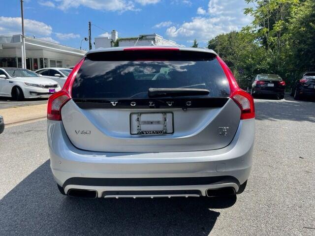 used 2015 Volvo V60 Cross Country car, priced at $10,981