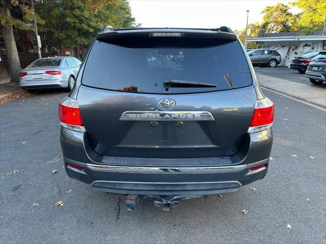 used 2011 Toyota Highlander car, priced at $9,981