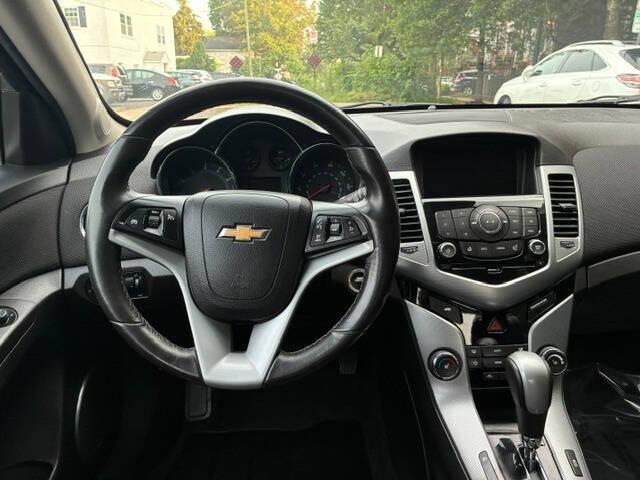used 2015 Chevrolet Cruze car, priced at $3,981