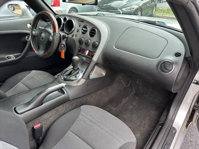 used 2006 Pontiac Solstice car, priced at $9,981