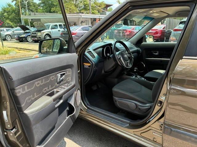 used 2013 Kia Soul car, priced at $4,981