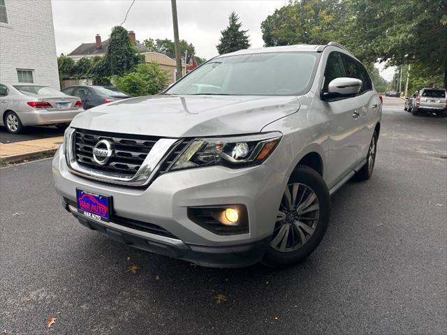 used 2020 Nissan Pathfinder car, priced at $14,981