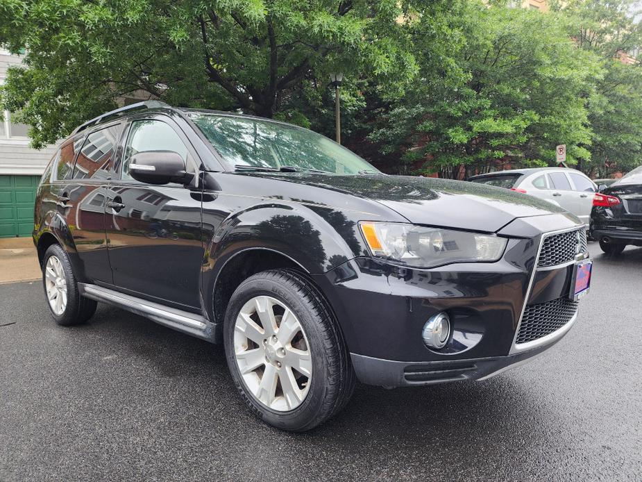 used 2013 Mitsubishi Outlander car, priced at $6,981