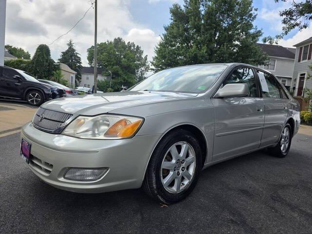 used 2001 Toyota Avalon car, priced at $4,981
