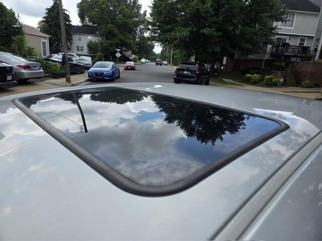 used 2001 Toyota Avalon car, priced at $4,981