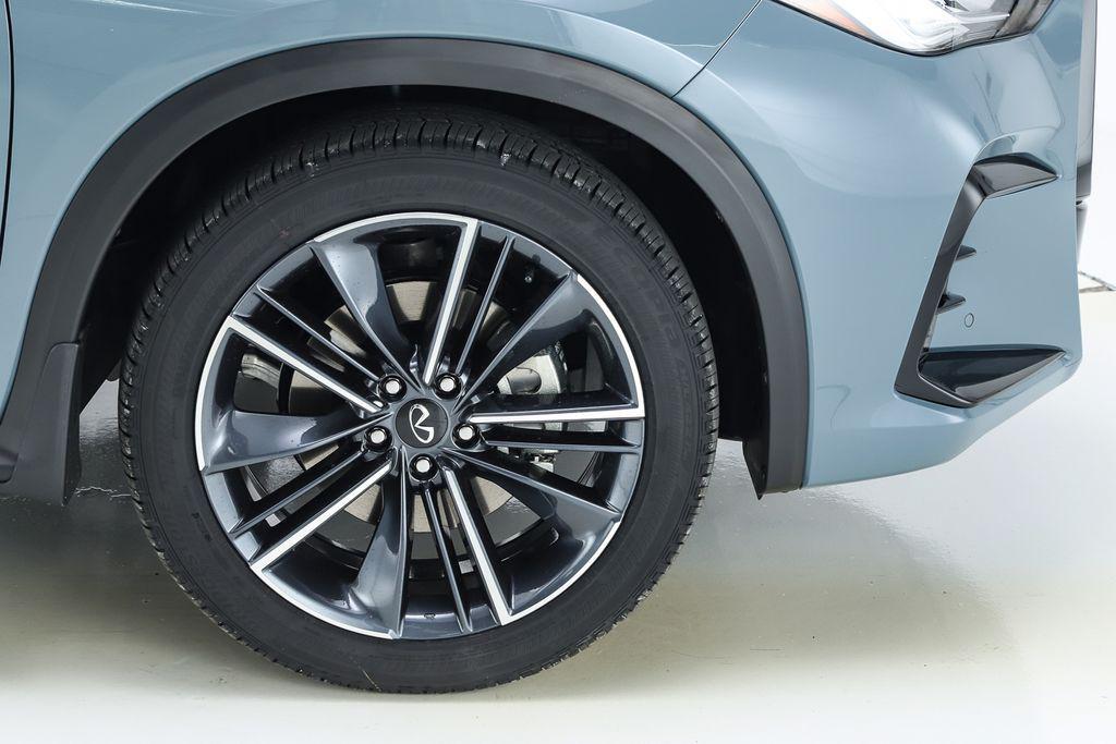 new 2025 INFINITI QX50 car, priced at $53,965