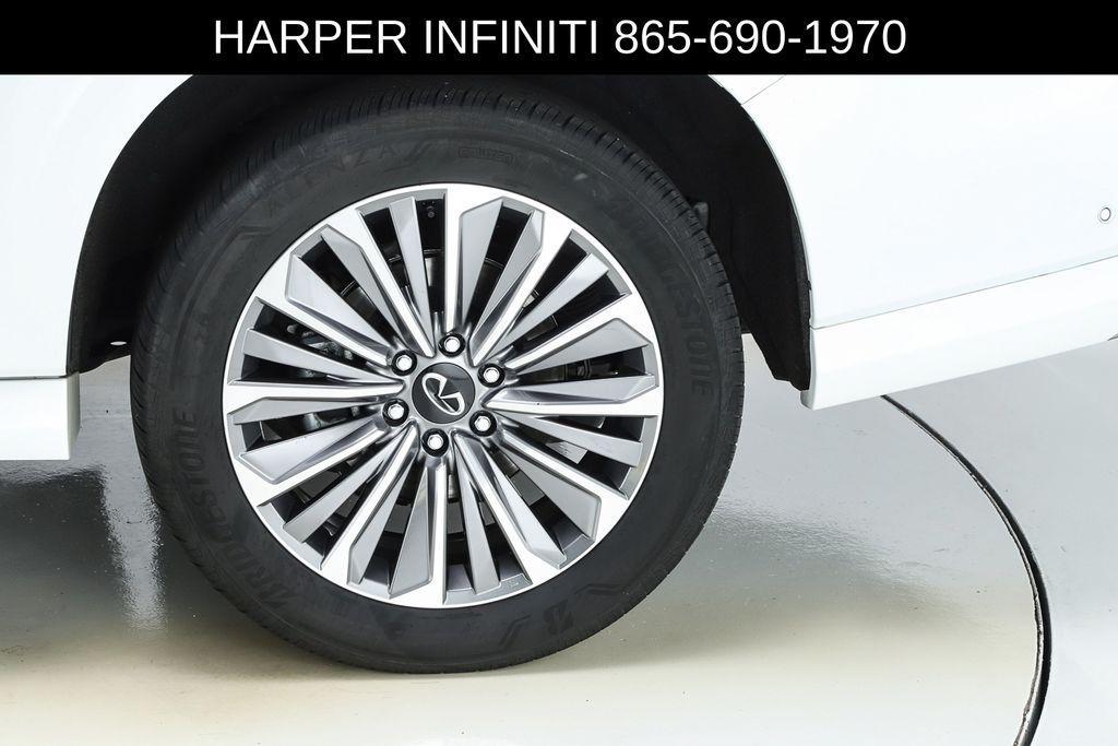 used 2025 INFINITI QX80 car, priced at $78,599