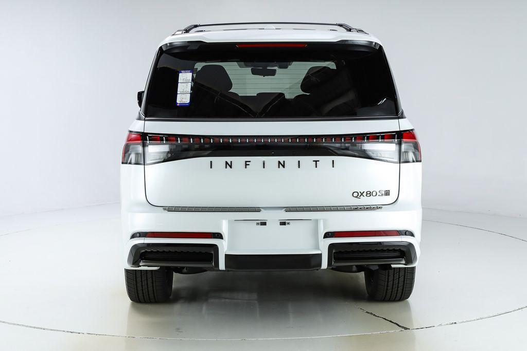 new 2026 INFINITI QX80 car, priced at $106,525