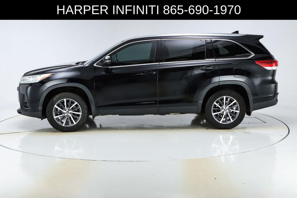 used 2019 Toyota Highlander car, priced at $21,769