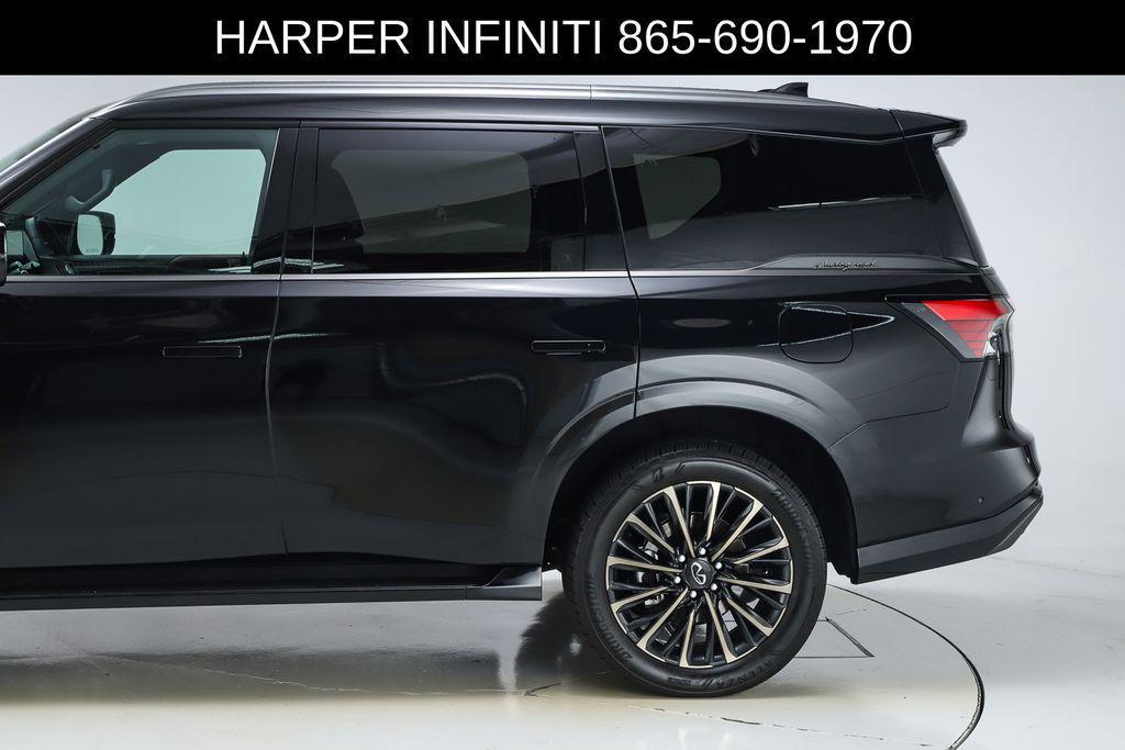 used 2025 INFINITI QX80 car, priced at $86,923