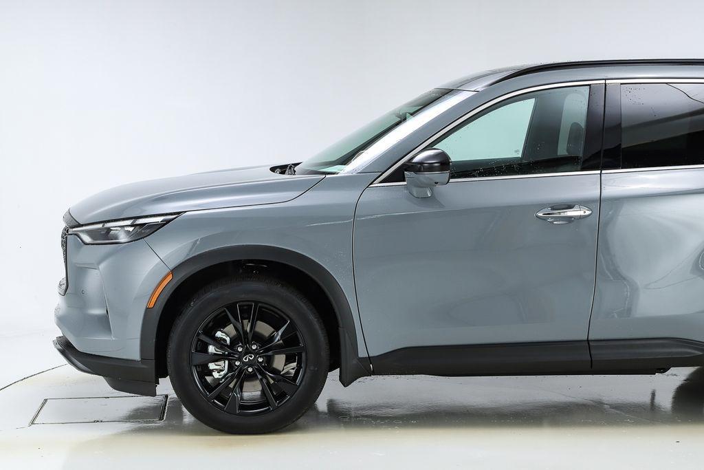 new 2025 INFINITI QX60 car, priced at $62,980