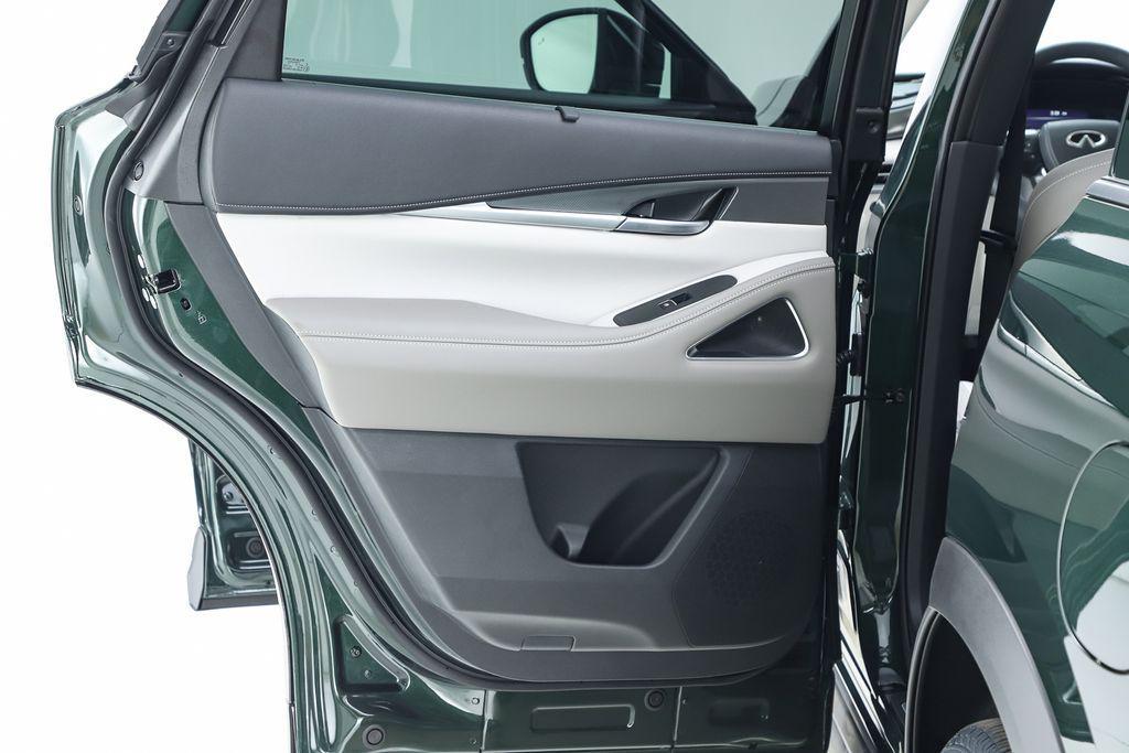 new 2026 INFINITI QX60 car, priced at $61,690