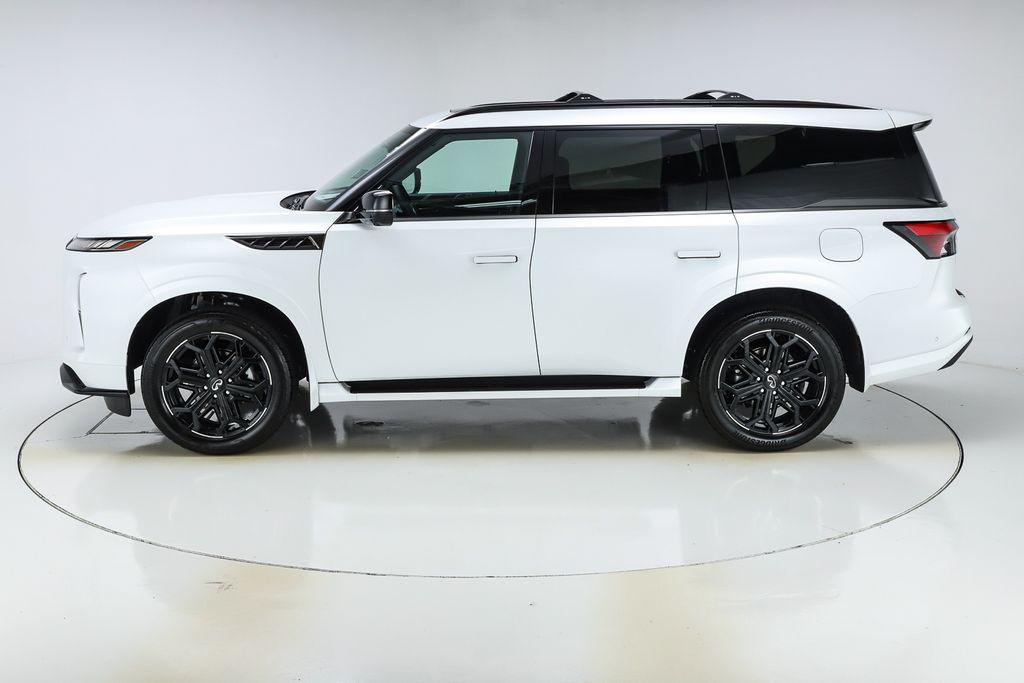 new 2026 INFINITI QX80 car, priced at $106,525