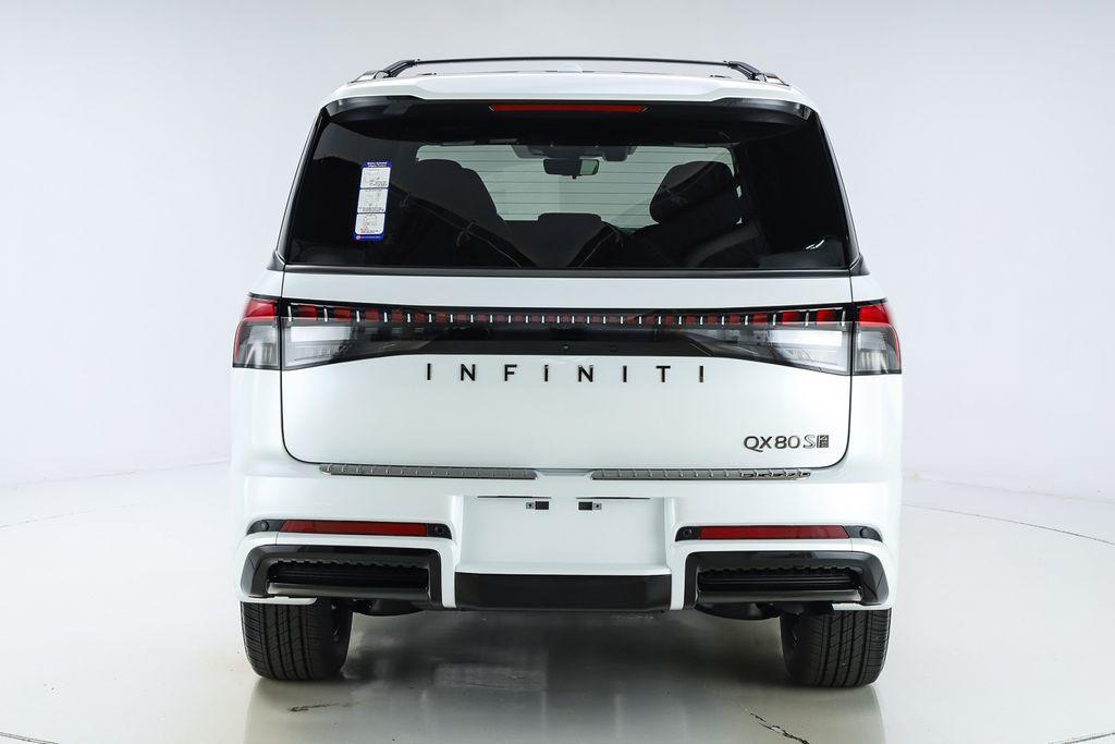 new 2026 INFINITI QX80 car, priced at $106,525
