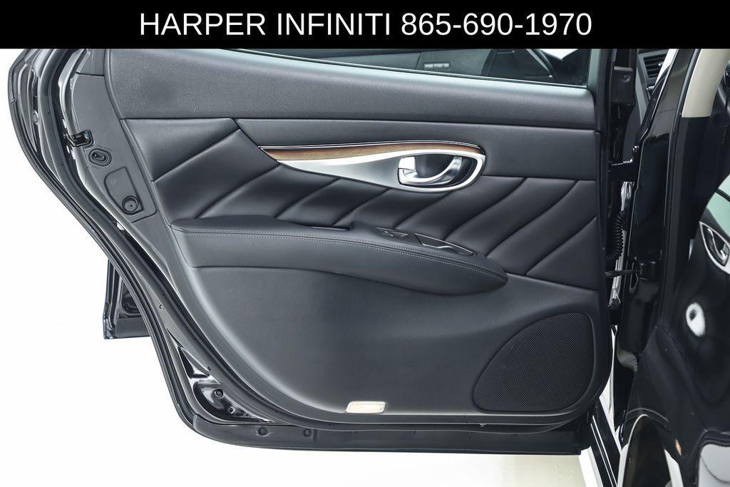 used 2015 INFINITI Q70L car, priced at $16,587