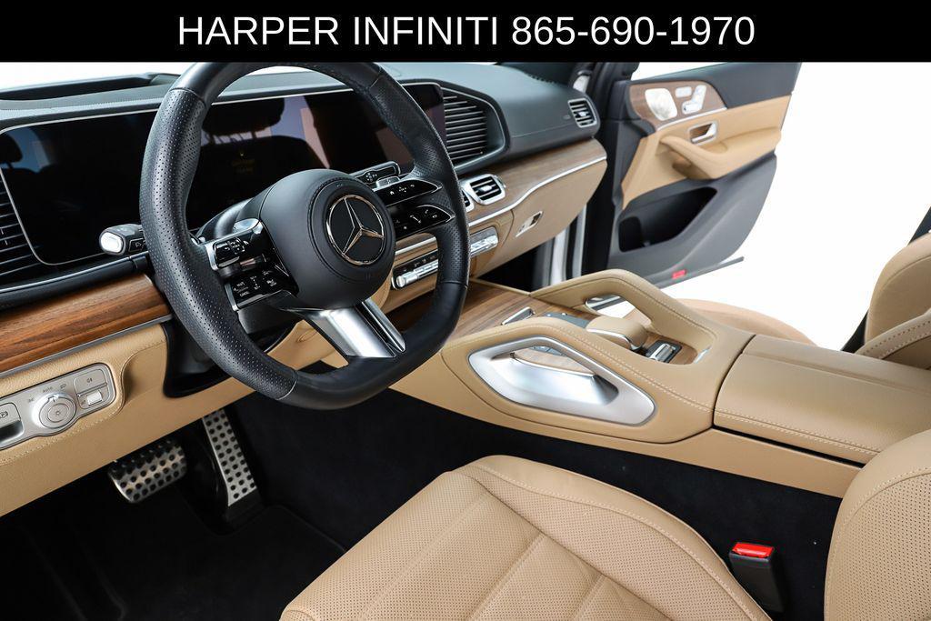 used 2025 Mercedes-Benz GLS 580 car, priced at $95,997