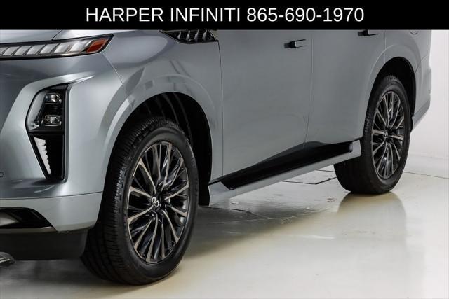 used 2025 INFINITI QX80 car, priced at $108,826