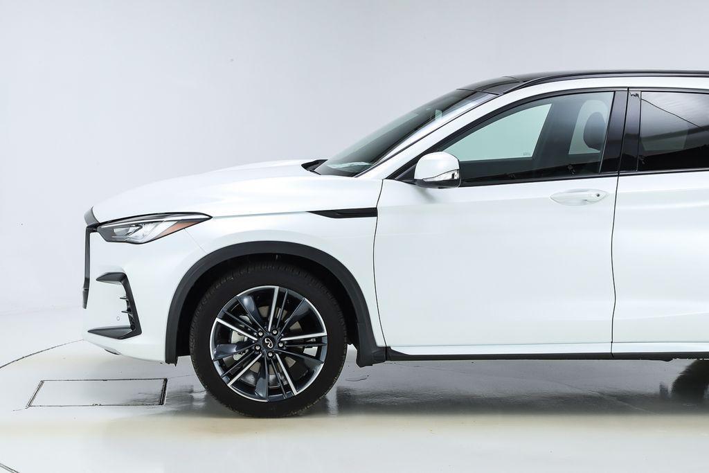 new 2025 INFINITI QX50 car, priced at $54,170