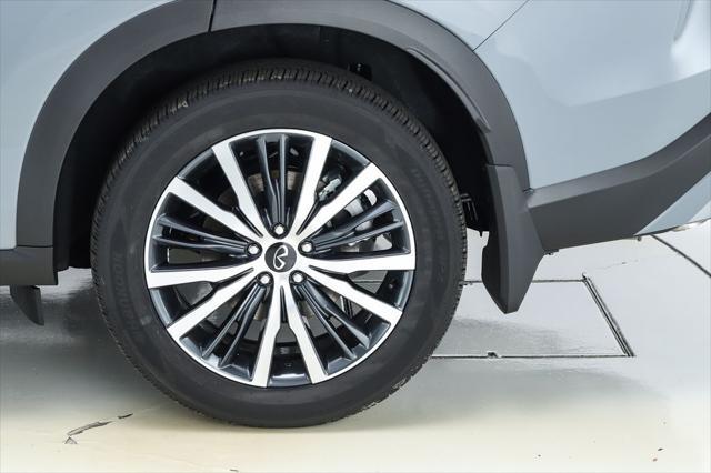 new 2025 INFINITI QX60 car, priced at $66,900